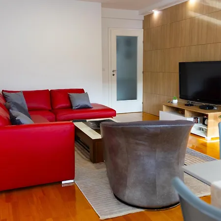 Verdeluxe Apartment *